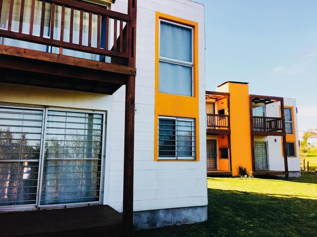 Apartamentos La Playa Piriapolis Ngoại thất bức ảnh